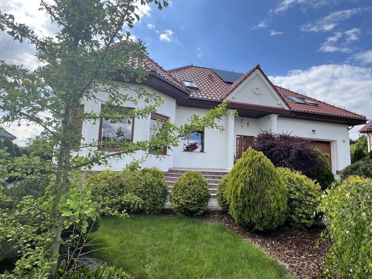 dom wolnostojący, 4 pokoje Legnica, ul. Ogrodowa