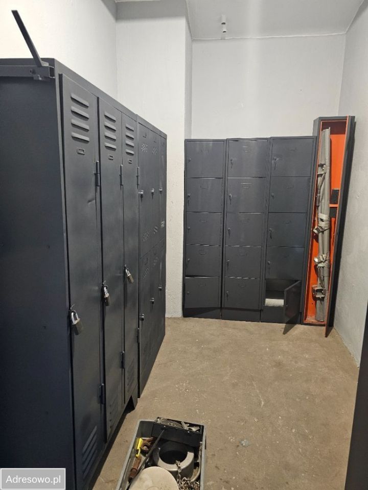 Hala/magazyn Grzybno. Zdjęcie 10