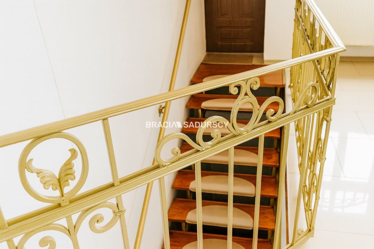 kamienica, 21 pokoi Bytom, ul. Gliwicka. Zdjęcie 2