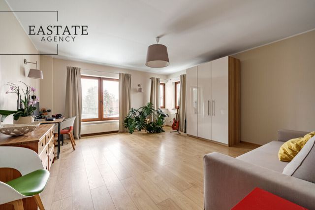 dom wolnostojący, 5 pokoi Parcela-Obory, ul. Krzysztofa Kamila Baczyńskiego. Zdjęcie 18