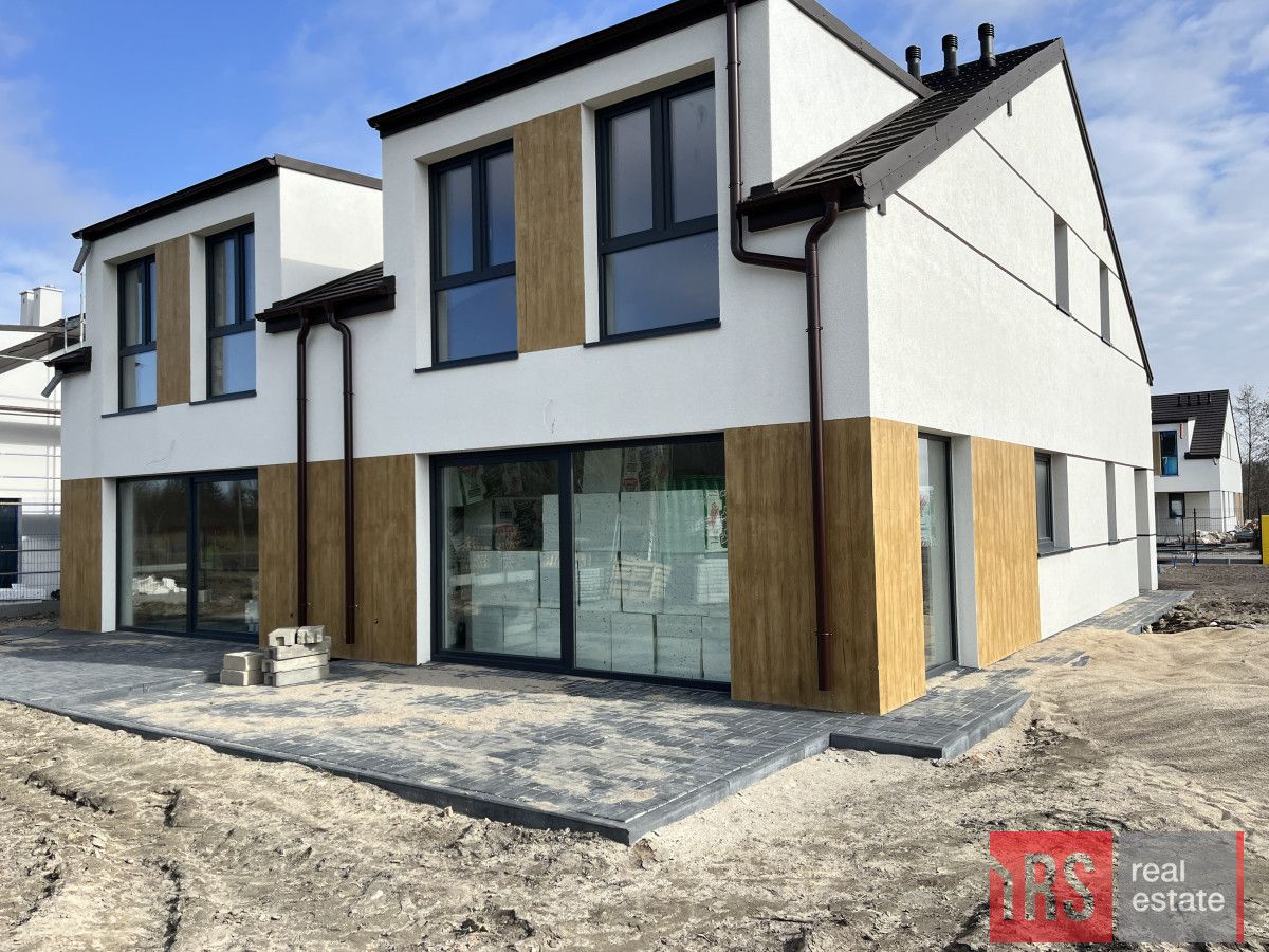 bliźniak, 6 pokoi Grzybowo. Zdjęcie 1