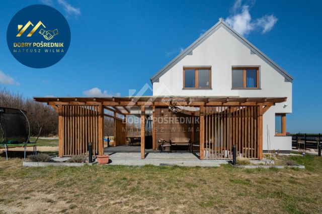 dom wolnostojący, 5 pokoi Darzlubie, ul. Nowa. Zdjęcie 2