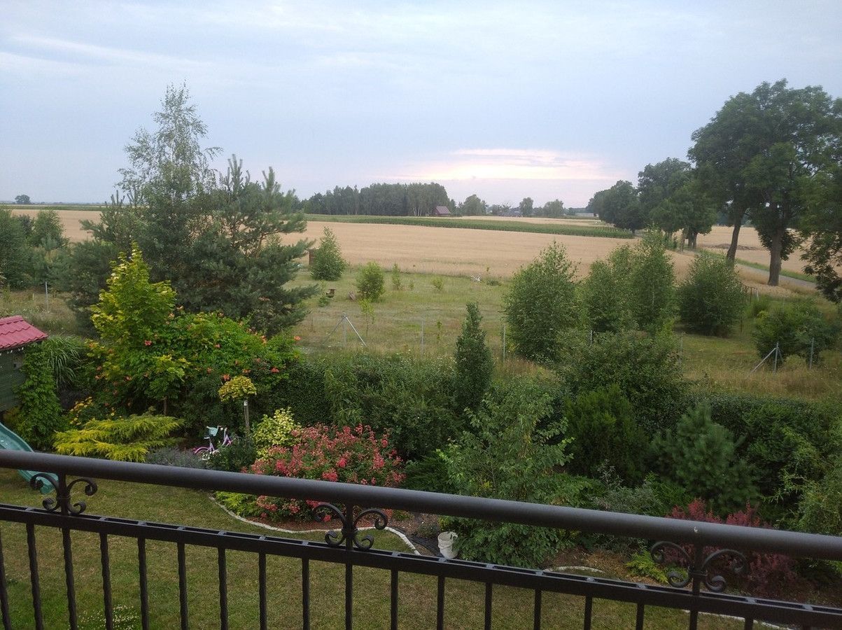 dom wolnostojący, 5 pokoi Mościszki. Zdjęcie 8