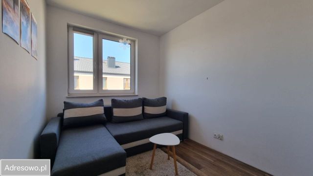 dom szeregowy, 4 pokoje Skowarcz, ul. Imbirowa. Zdjęcie 1