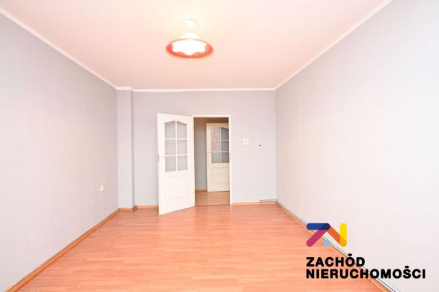 Mieszkanie 2-pokojowe Zielona Góra Centrum, ul. Wandy. Zdjęcie 2