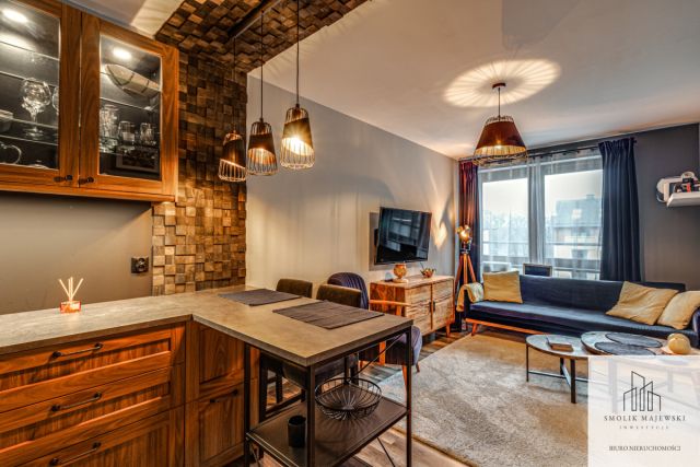 Mieszkanie 5-pokojowe Wrocław, ul. Osobowicka. Zdjęcie 1