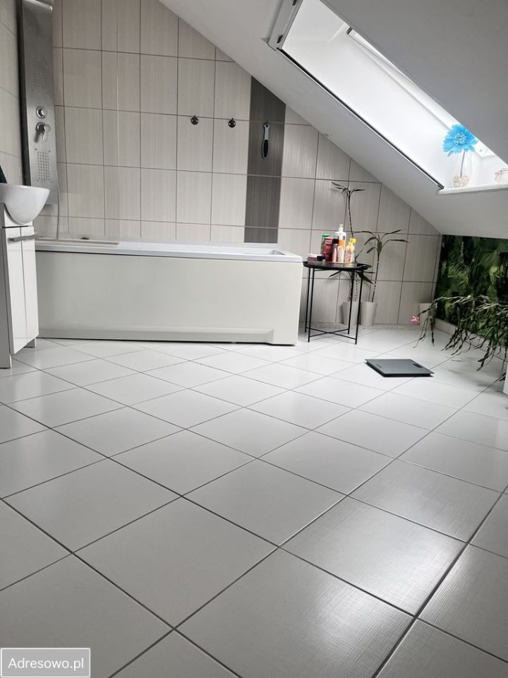 dom wolnostojący, 6 pokoi Dzierżoniów. Zdjęcie 2