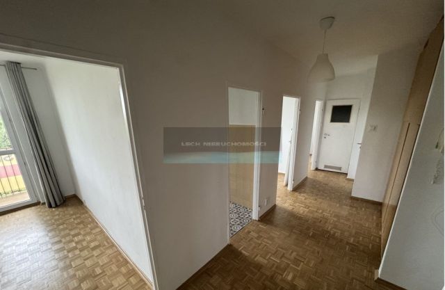 Mieszkanie 4-pokojowe Warszawa Bielany, ul. Gwiaździsta. Zdjęcie 1