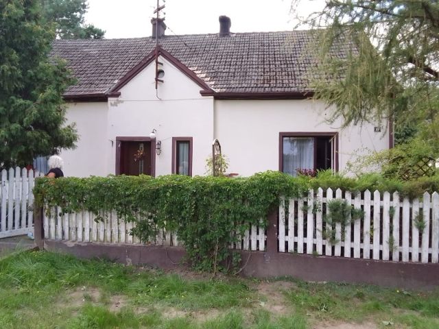 dom wolnostojący, 3 pokoje Białe Błoto. Zdjęcie 1