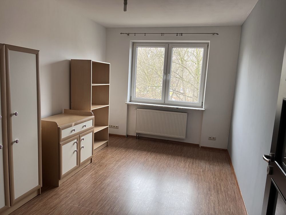 Mieszkanie 3-pokojowe Częstochowa Centrum, ul. Skłodowskiej-Curie. Zdjęcie 3