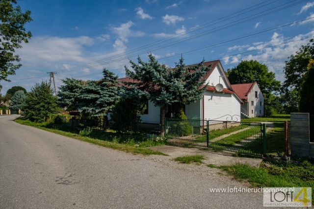 dom wolnostojący, 4 pokoje Strzelce Małe. Zdjęcie 2