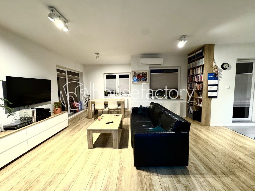 Mieszkanie 4-pokojowe Łódź Chojny, ul. Lotna. Zdjęcie 2