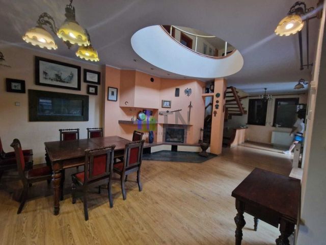 dom wolnostojący, 7 pokoi Kiełczów. Zdjęcie 4