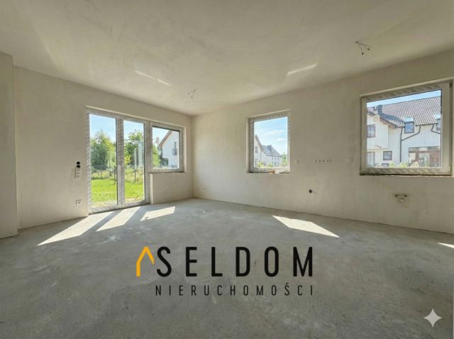 Mieszkanie 4-pokojowe Górki. Zdjęcie 2