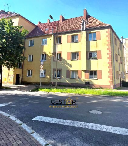 Mieszkanie 3-pokojowe Dzierżoniów, ul. Henryka Sienkiewicza. Zdjęcie 19