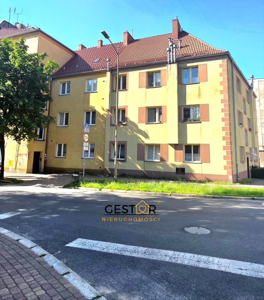 Mieszkanie 3-pokojowe Dzierżoniów, ul. Henryka Sienkiewicza. Zdjęcie 19