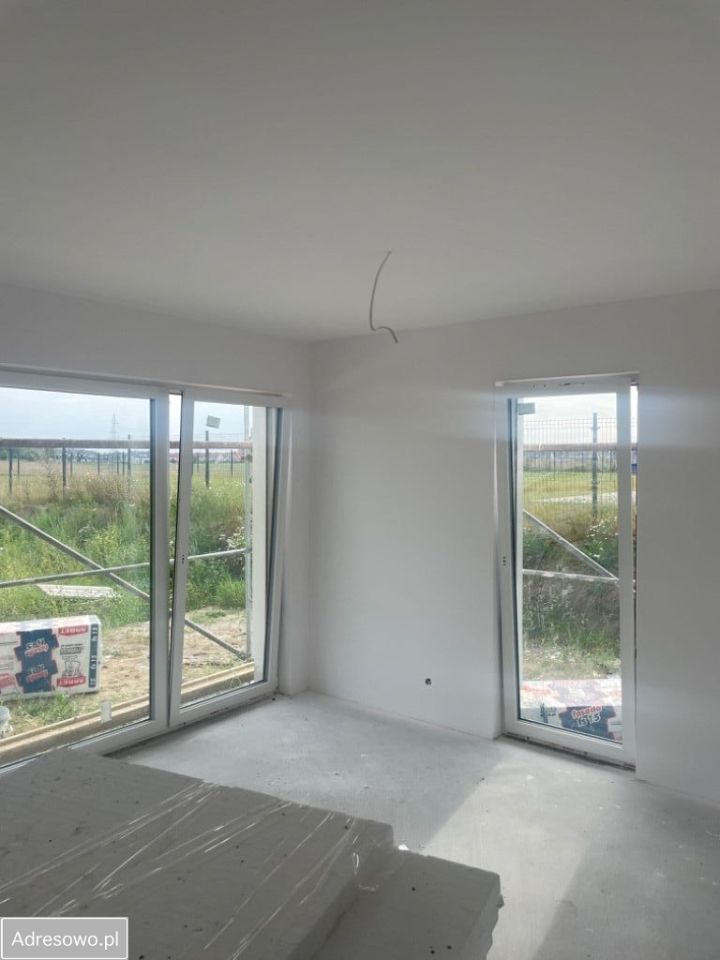 bliźniak, 4 pokoje Pępowo, ul. Jana Trepczyka. Zdjęcie 8