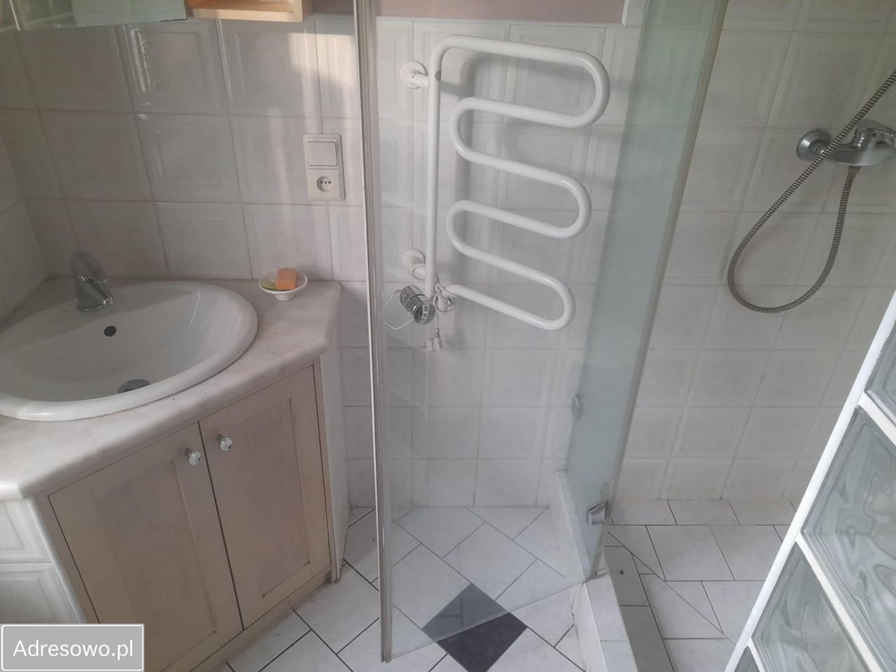 dom wolnostojący, 4 pokoje Bedoń Przykościelny. Zdjęcie 4