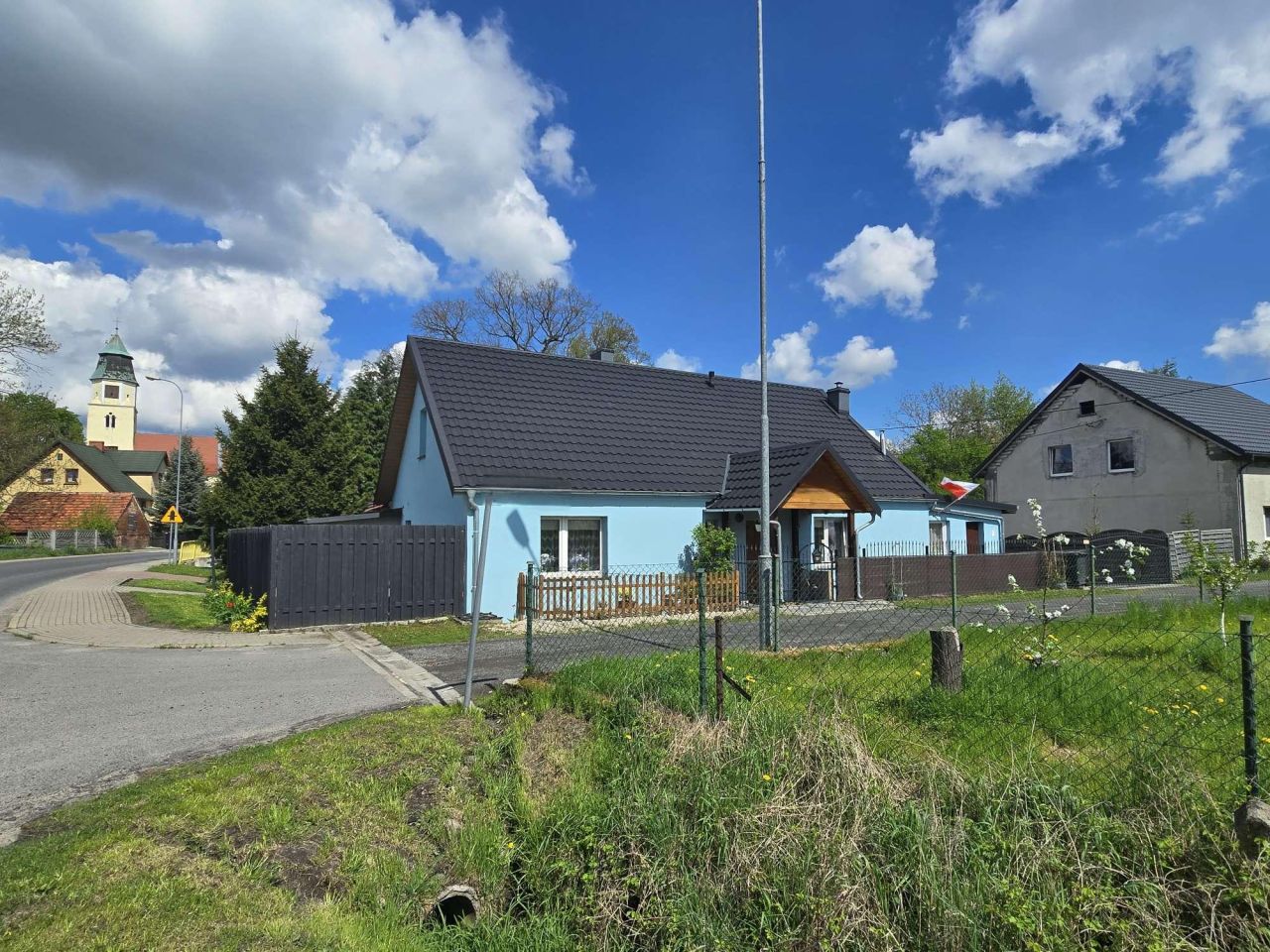 dom wolnostojący, 4 pokoje Dzietrzychowice. Zdjęcie 3