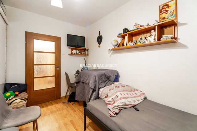 Mieszkanie 2-pokojowe Kraków Czyżyny, os. Dywizjonu 303. Zdjęcie 13