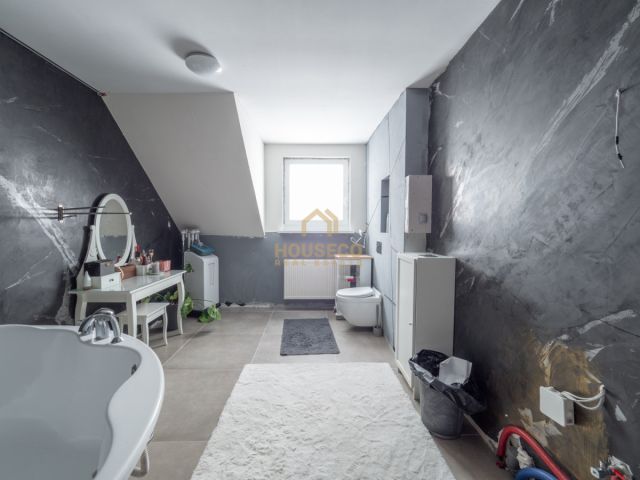 dom wolnostojący, 5 pokoi Kolonia. Zdjęcie 8