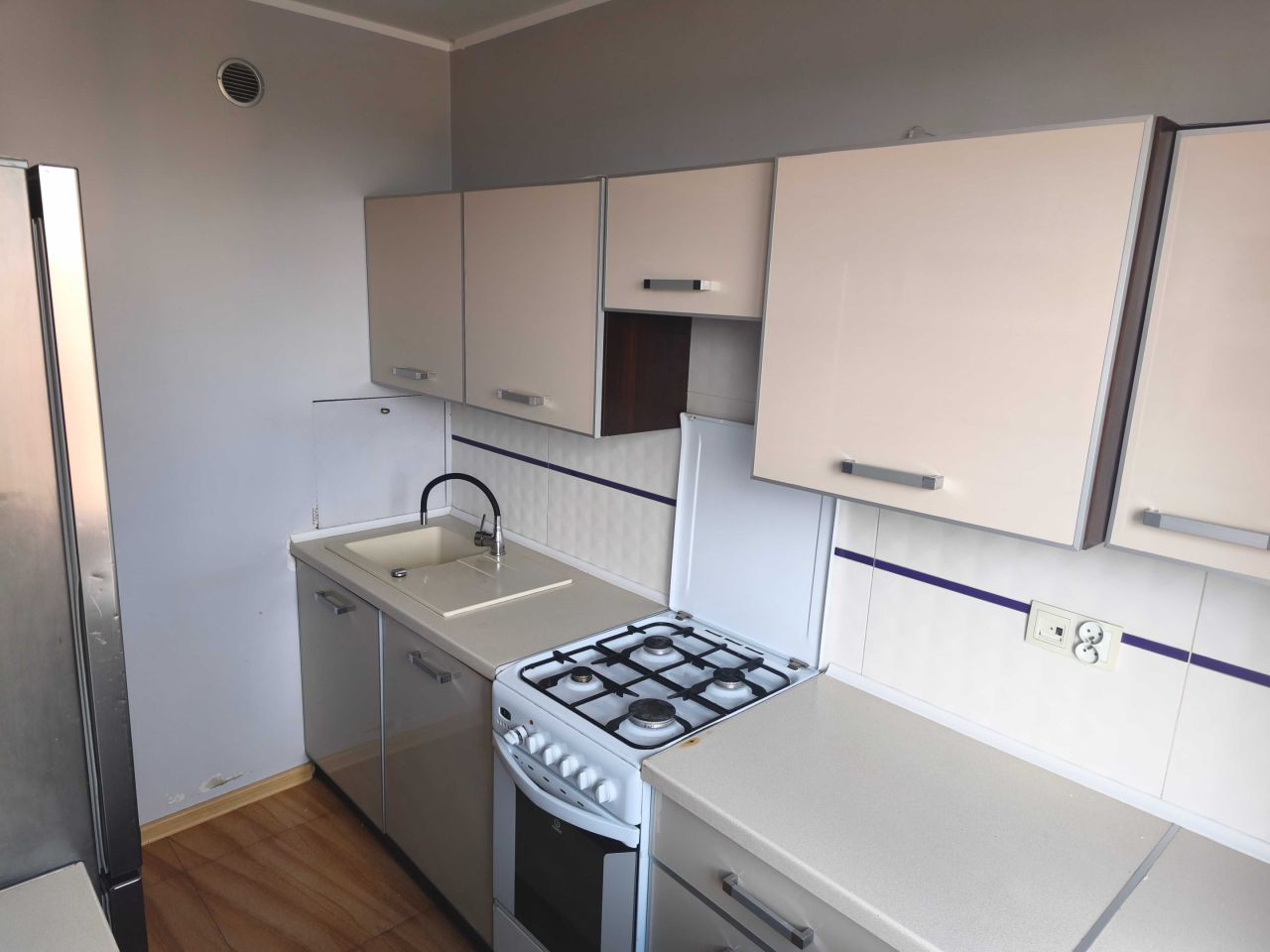 Mieszkanie 2-pokojowe Łódź Polesie. Zdjęcie 2