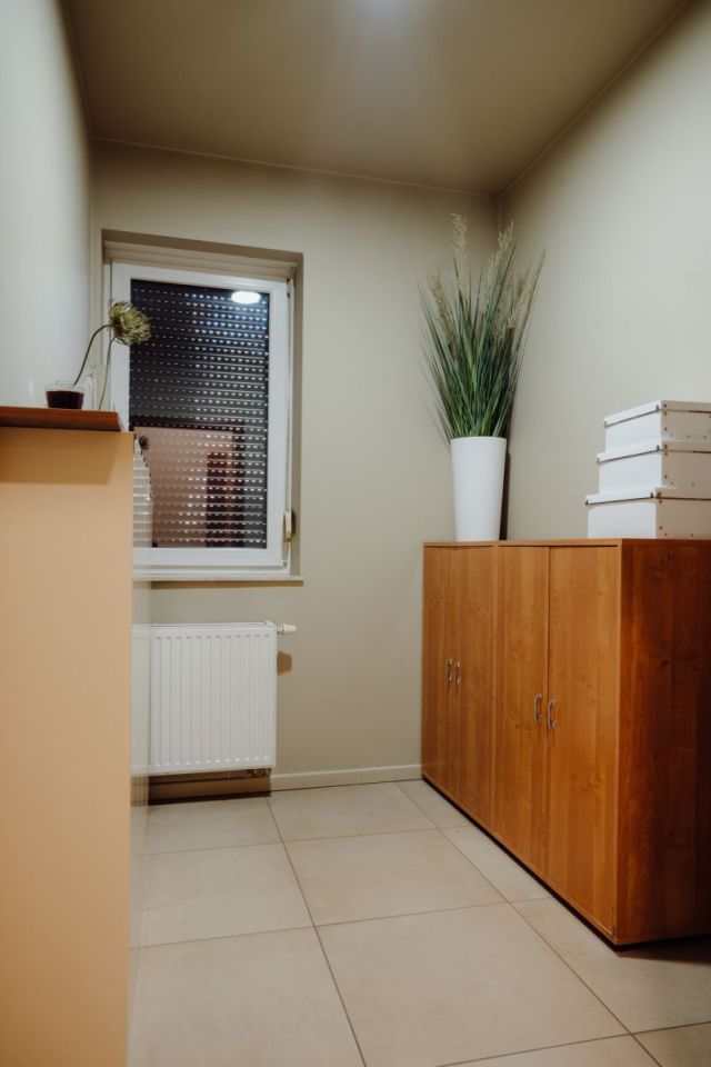 Lokal Łódź Chojny, ul. Kosynierów Gdyńskich. Zdjęcie 12