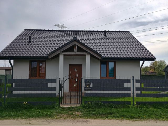 dom wolnostojący, 3 pokoje Żory Śródmieście, ul. Kominka. Zdjęcie 1