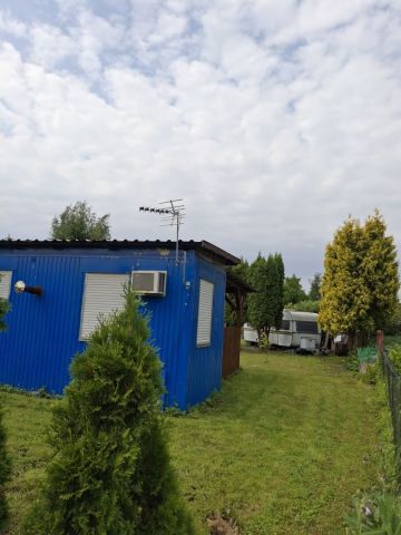 Działka rod Ostrów Wielkopolski. Zdjęcie 1