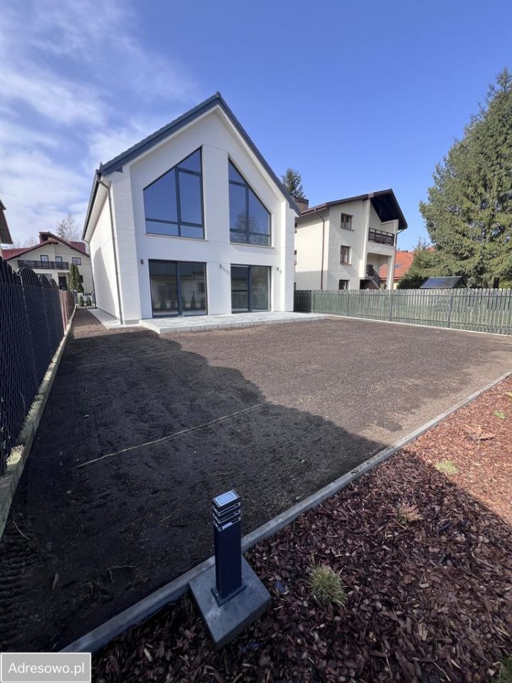 dom wolnostojący, 4 pokoje Sulejówek. Zdjęcie 10