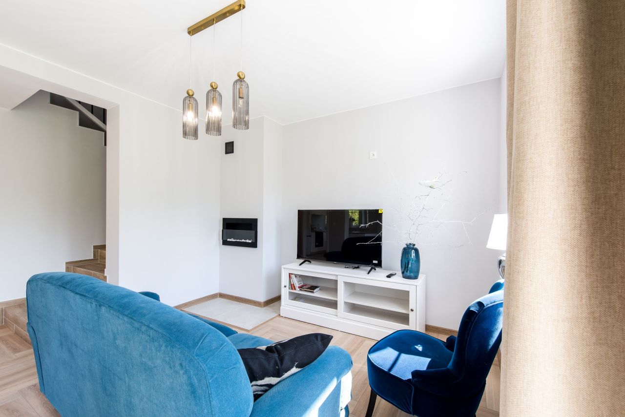 bliźniak, 5 pokoi Wiązowna. Zdjęcie 6