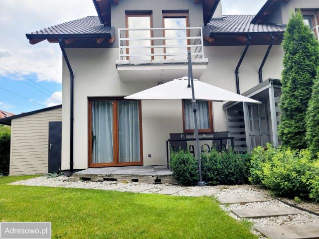 bliźniak, 5 pokoi Komorniki, ul. Sadowa. Zdjęcie 1