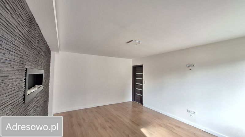 dom wolnostojący, 5 pokoi Zarajec. Zdjęcie 19