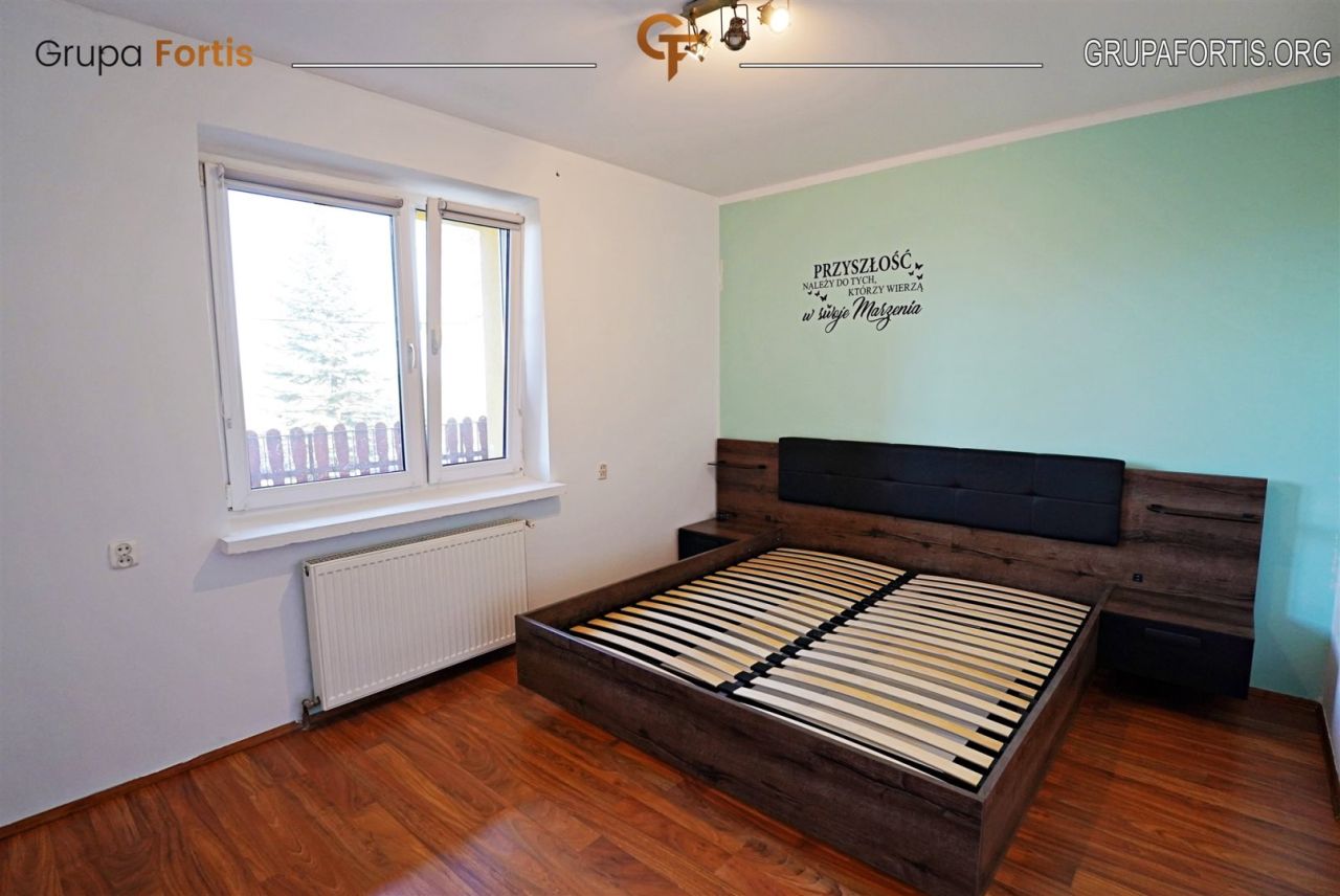 Mieszkanie 3-pokojowe Skalbmierz. Zdjęcie 3