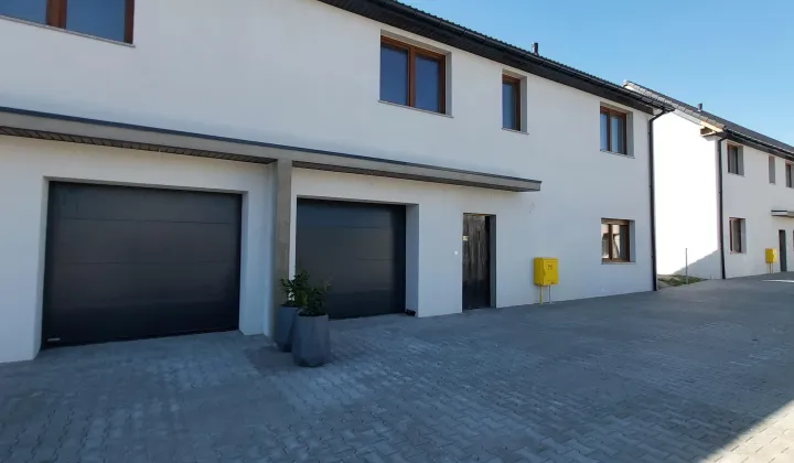 bliźniak, 5 pokoi Smolec, ul. Kościelna