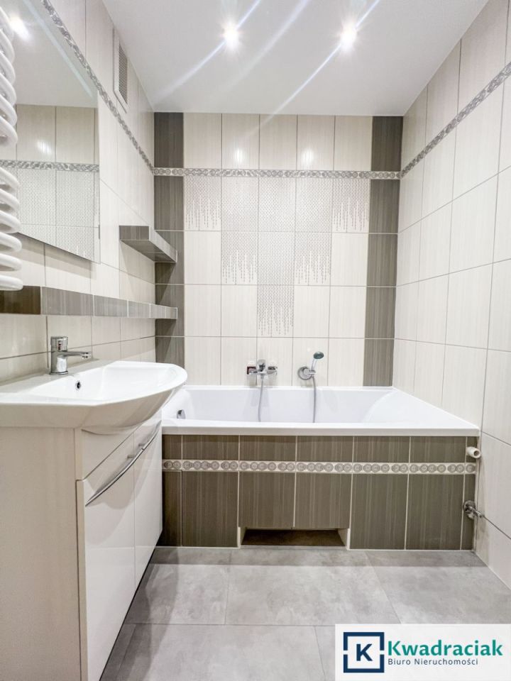 Mieszkanie 2-pokojowe Krosno, ul. Adama Mickiewicza. Zdjęcie 9