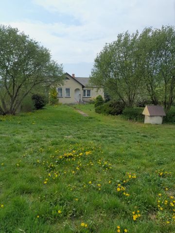 dom wolnostojący, 2 pokoje Wierzbica. Zdjęcie 1