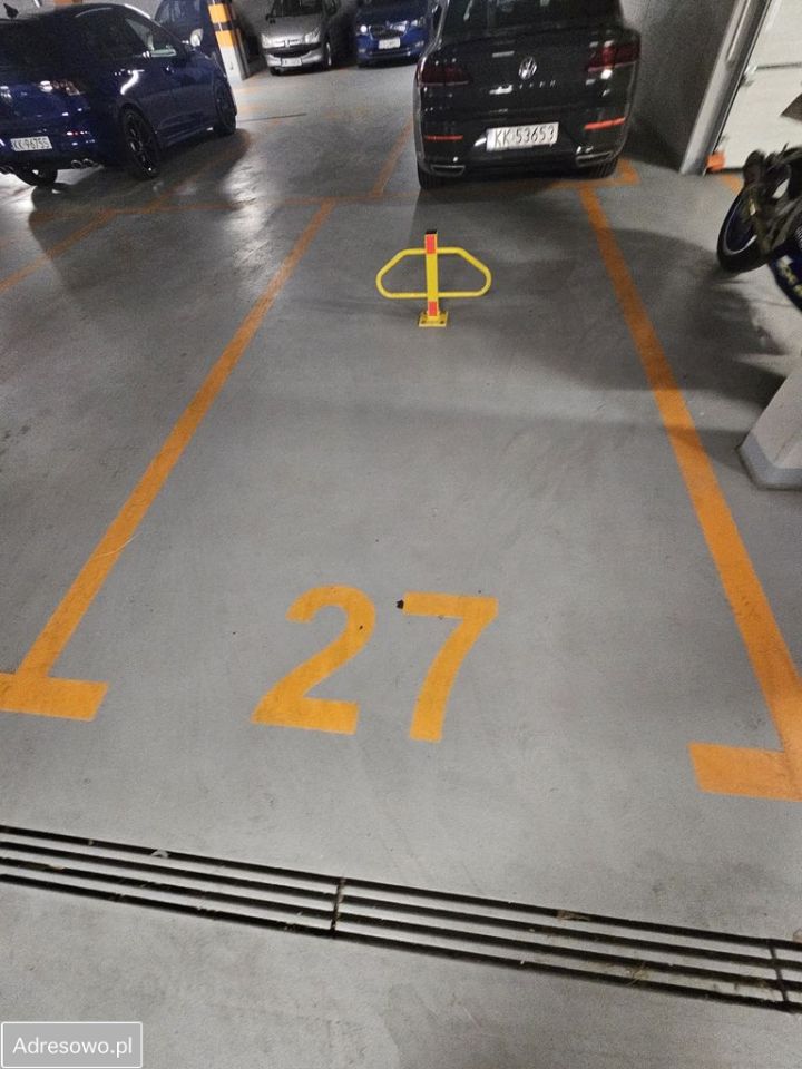 Garaż/miejsce parkingowe Krzeszowice. Zdjęcie 5
