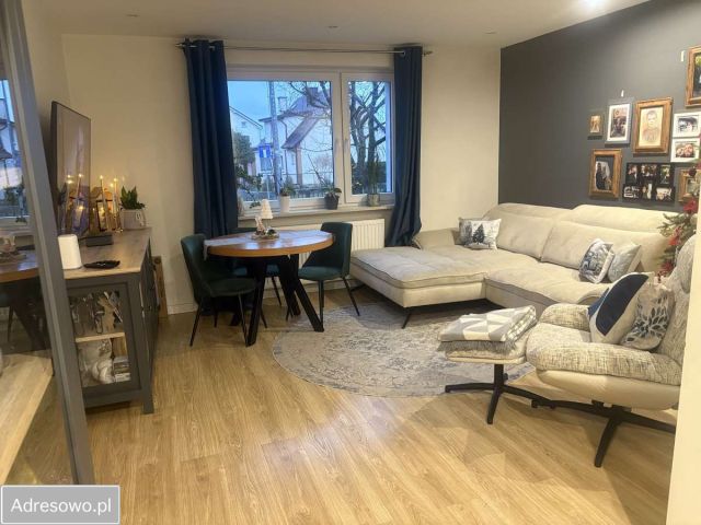 dom wolnostojący, 3 pokoje Luzino, ul. Piaskowa. Zdjęcie 1