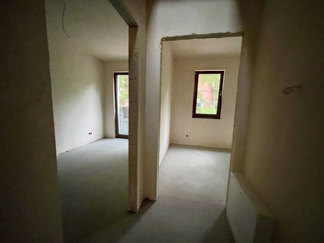 Mieszkanie 3-pokojowe Warszawa, al. gen. Władysława Sikorskiego. Zdjęcie 4