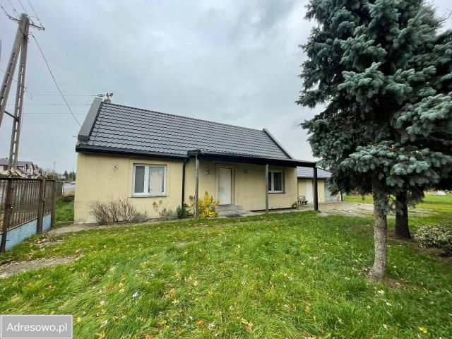 dom wolnostojący, 1 pokój Bełchatów, ul. Wojska Polskiego. Zdjęcie 1