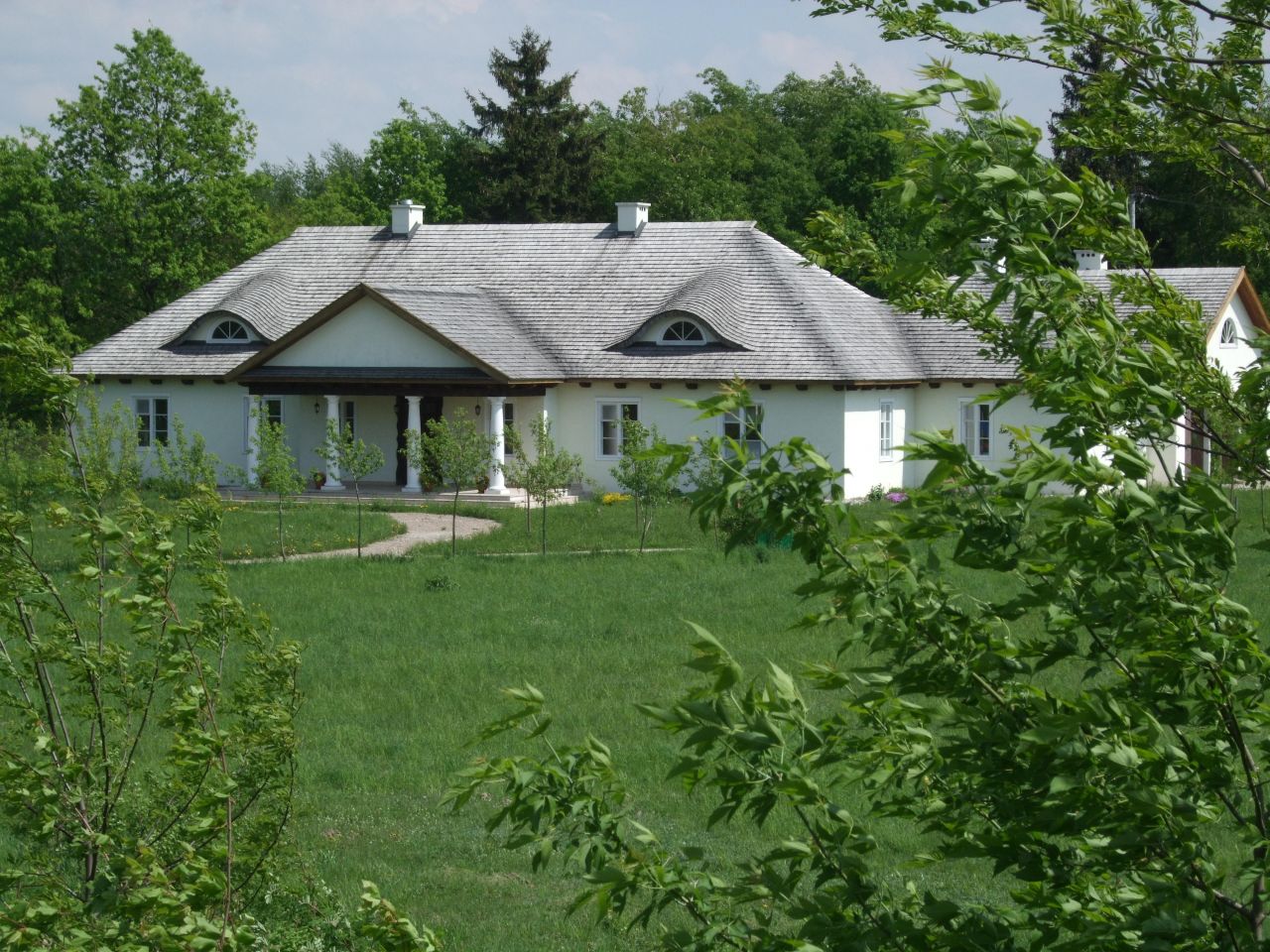 dworek, 10 pokoi Pieńki Zarębskie, ul. Dwór nad Utratą