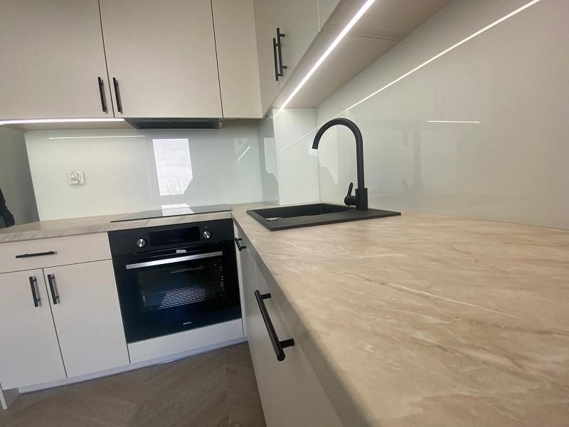 Mieszkanie 3-pokojowe Kalisz Centrum, ul. Stanisława Staszica. Zdjęcie 3