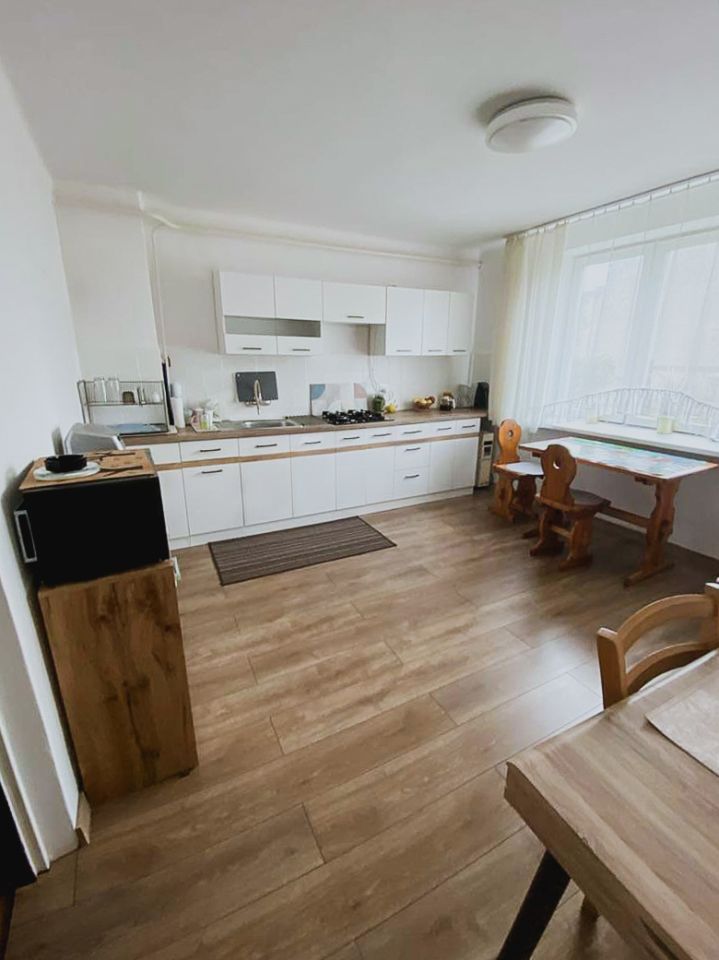 dom wolnostojący, 7 pokoi Wierzbica. Zdjęcie 11