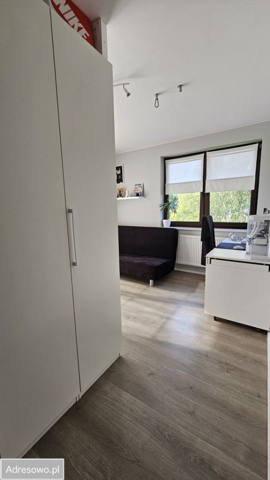 bliźniak, 7 pokoi Książenice. Zdjęcie 10