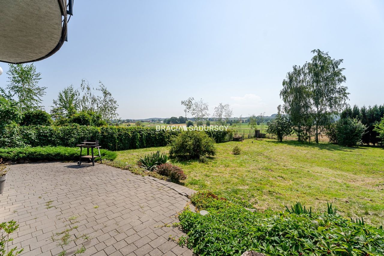 dom wolnostojący, 5 pokoi Polanowice. Zdjęcie 3