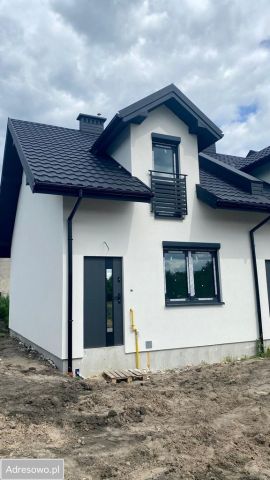 dom szeregowy, 4 pokoje Zabrze Makoszowy, ul. Roberta Miki. Zdjęcie 1