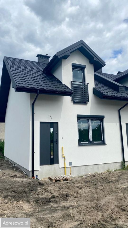 dom szeregowy, 4 pokoje Zabrze Makoszowy, ul. Roberta Miki