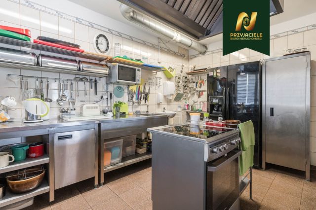 dom wolnostojący, 8 pokoi Gdynia. Zdjęcie 7