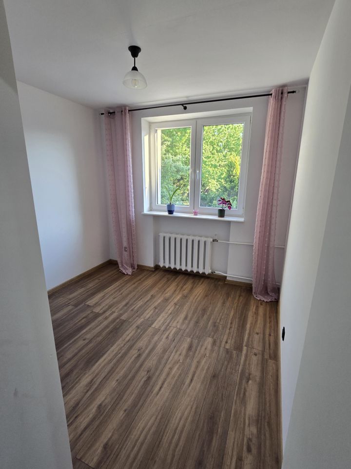 dom wolnostojący, 11 pokoi Janowiec Kościelny. Zdjęcie 9